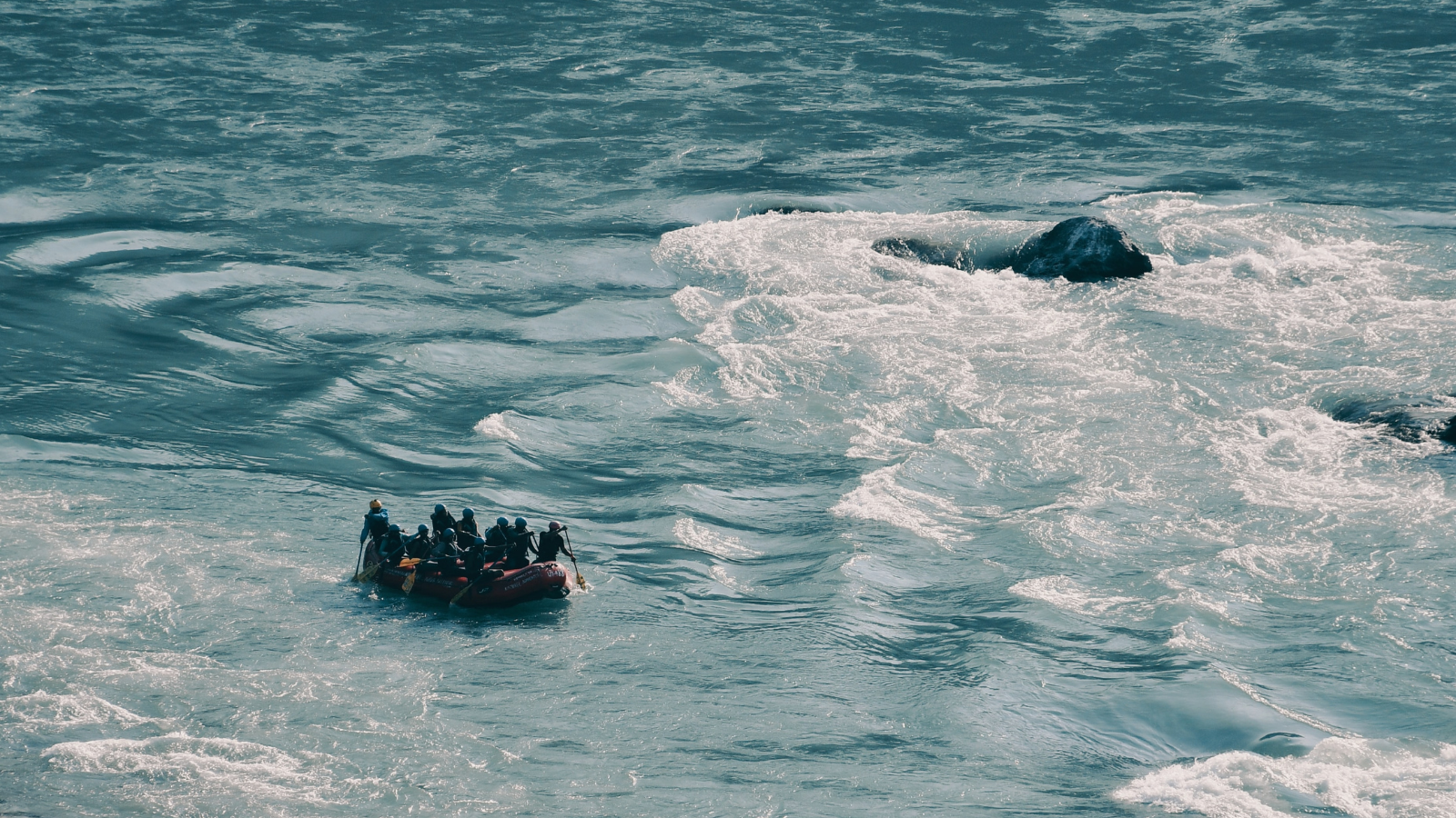 rafting in Kashmir, adventure activities in Kashmir