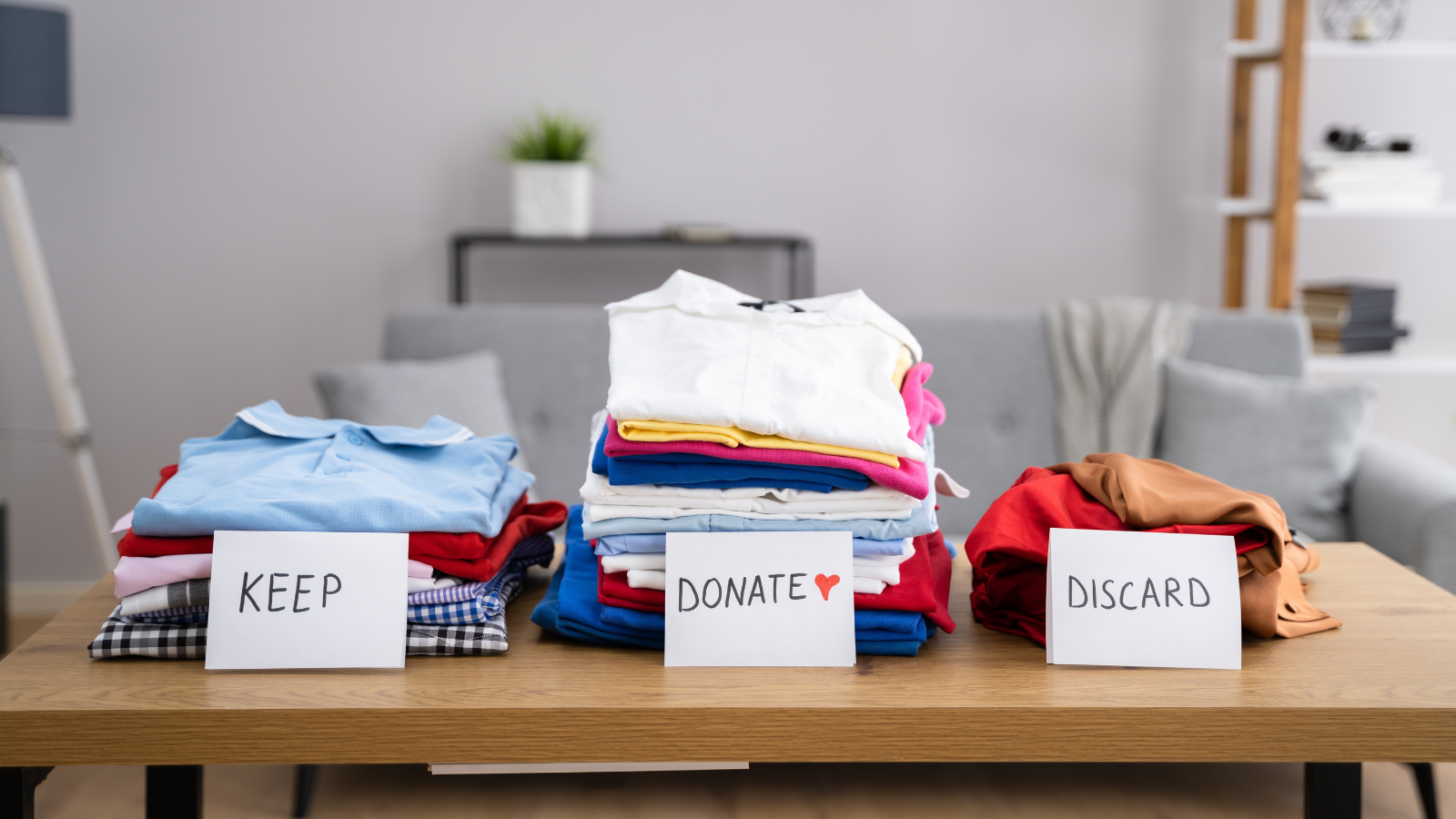 organising expensive clothes