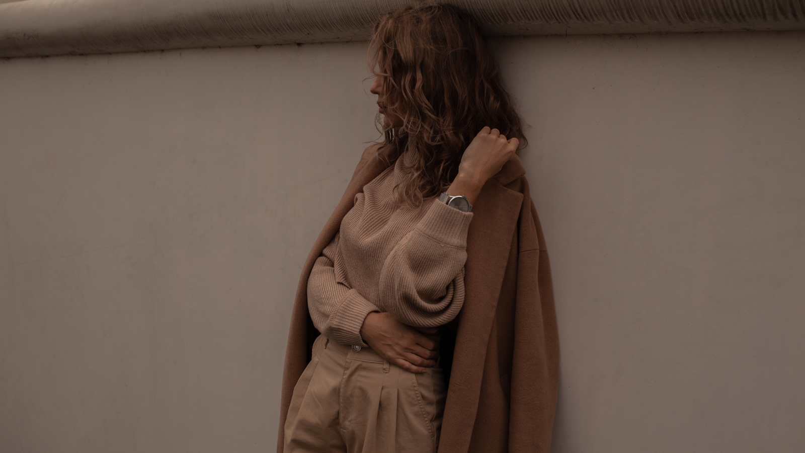 how to style a nude dress