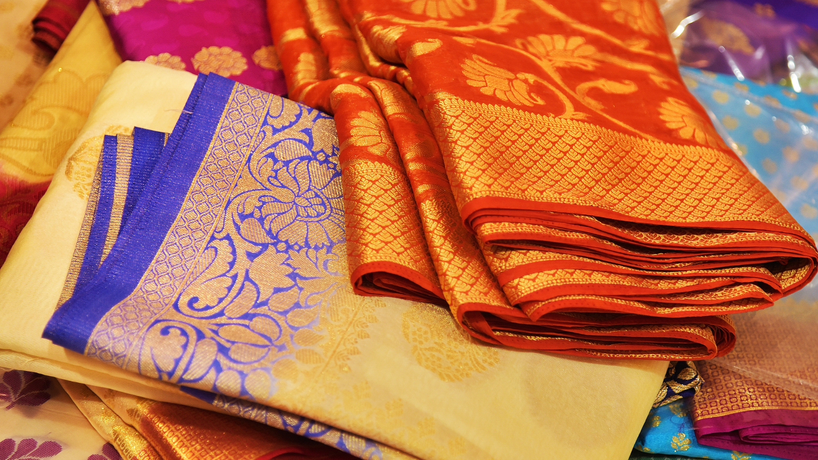 shopping places in Varanasi