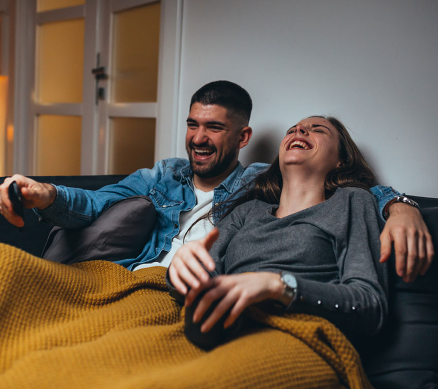 10 Romantic Things Couples Do Together To Keep The Love Flame Burning