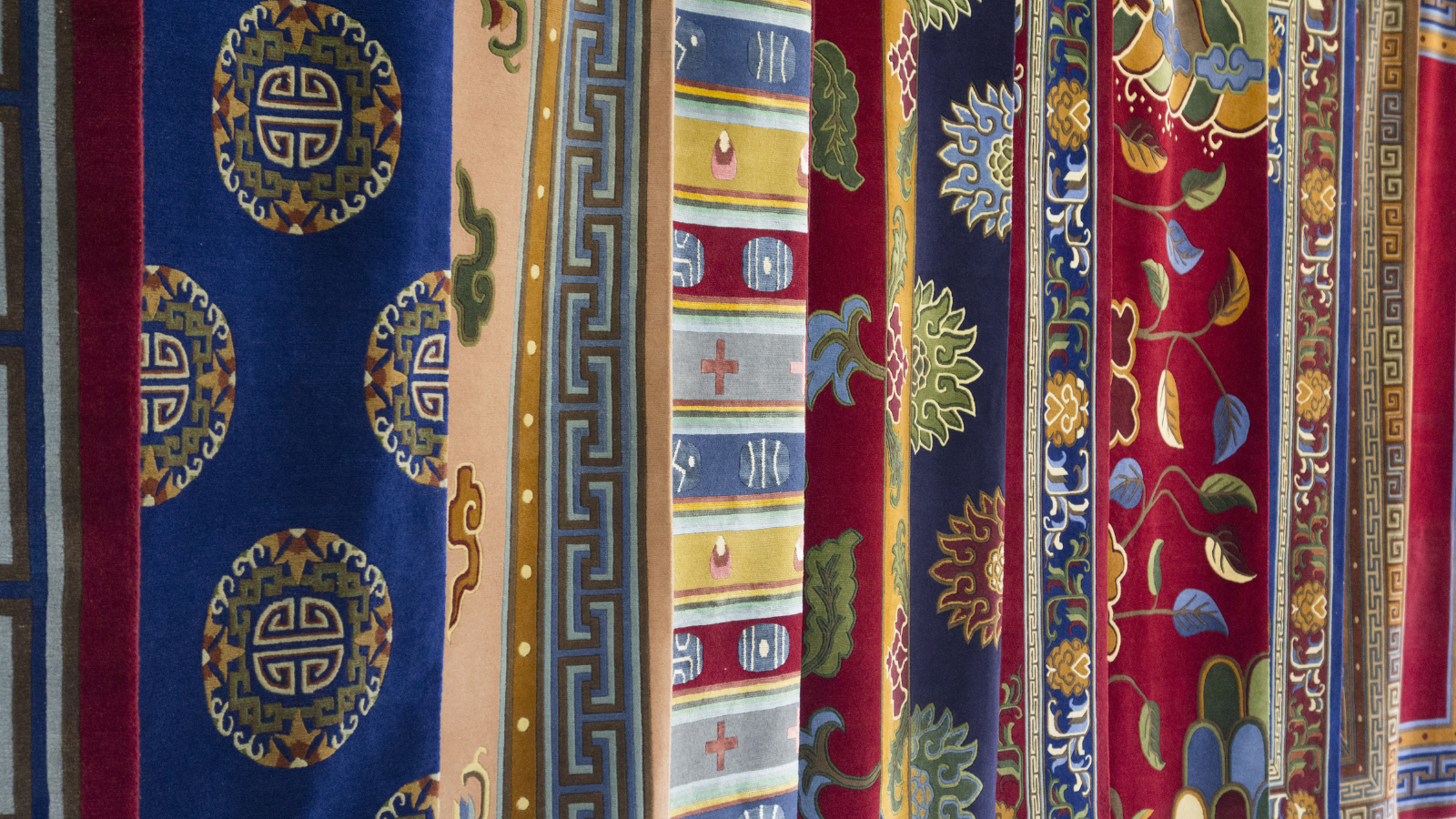 types of Tibetan knot rugs