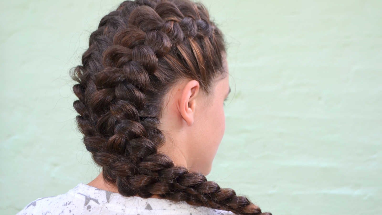 gym hairstyles