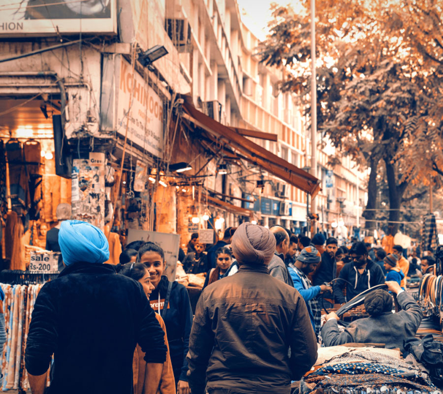 Visit famous market in Chandigarh