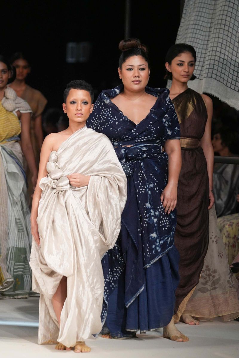 LFW Day 5: Adah sports vibrant saree on the ramp- Republic World