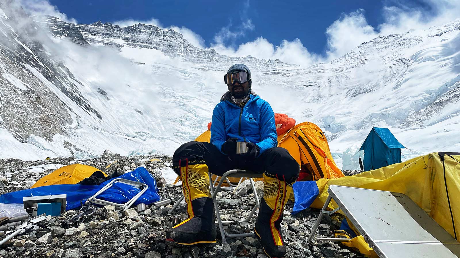 Interview With Mountaineer Harshvardhan Joshi| Zee Zest