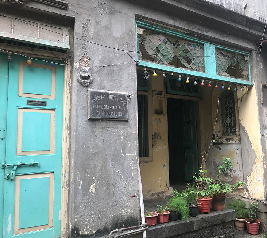 Home of contractors of BMC and CST, Walking Tour Kamathipura