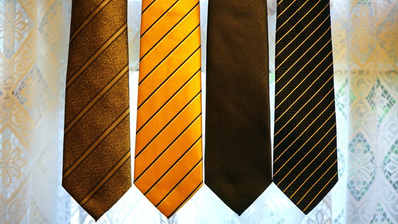 How To Wear A Tie – Fashion And Style Guide 2023