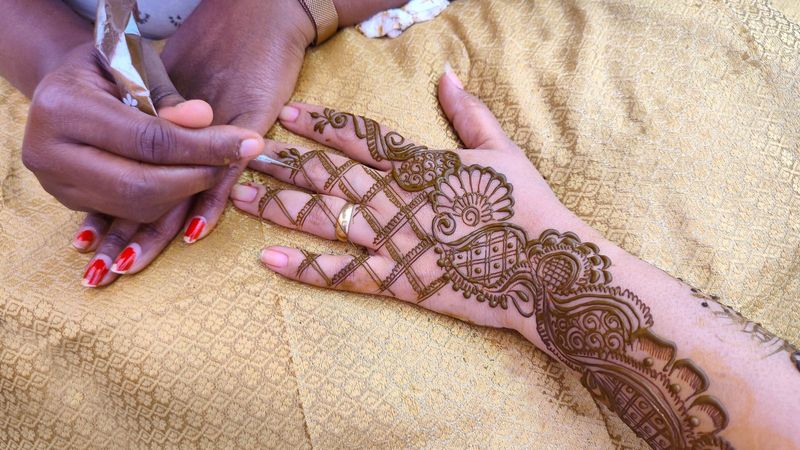 How To Apply | Fancy Arabic Mehendi Design - YouTube