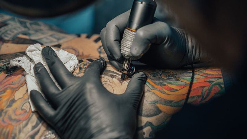I'm a tattoo artist living my dream. Here are some tips on how you can do  it too. - The San Diego Union-Tribune
