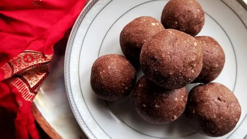 Ragi Chocolate Ladoo recipe