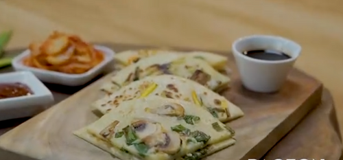 Pageon (Scallion Pancakes)