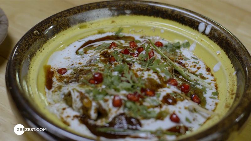 India's 50 Best Dishes - Season 1, Ajay Chopra, Aloo Tikki Chaat