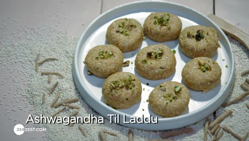 Ashwagandha Til Ladoo