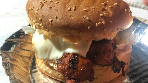 Tandoori chicken burger