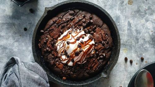 Tripple Chocolate Pizzookie