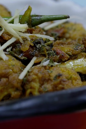 Watch Aloo Gobhi Recipe By Chef Ajay Chopra