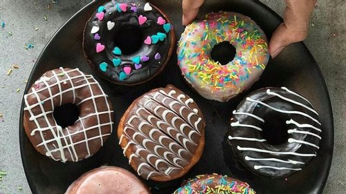 Eggless donuts 