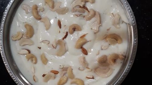 Kaju badaam shrikhand