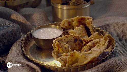 Gud Til Ka Meetha Paratha