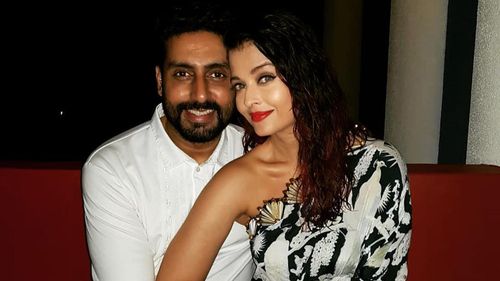 These Pics Of Aishwarya Rai Bachchan And Abhishek Bachchan Exude Major Couple Goals