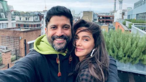 5 Times Farhan Akhtar And Shibani Dandekar Gave Us Major #CoupleGoals