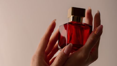 How To Select The Right Perfume For The Winters
