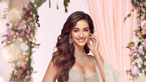 5 Celeb Approved Ways To Style Your Jewels  