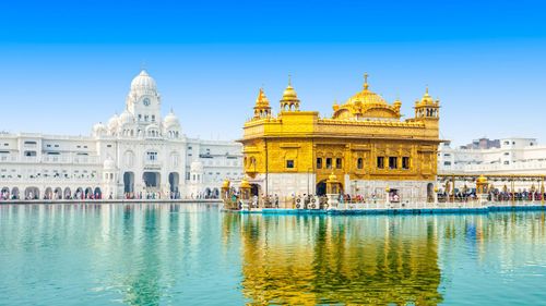 Photos: Bollywood Celebs' Love for the Golden Temple in Amritsar