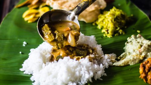 5 Top Restaurants Serving 'Sadhya' Meals For Vishu In Mumbai