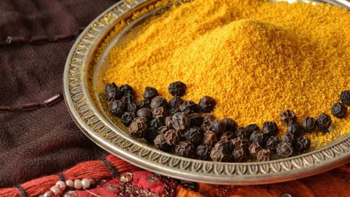 Ayurveda Says: Include These 6 Herbs & Spices In Your Winter Diet