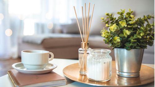 5 Simple DIY Tips To Subtly Add Scent To Your Home This Monsoon