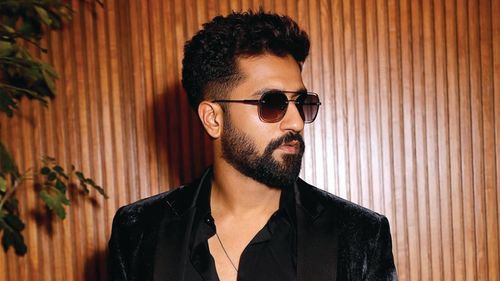 The Ultimate Guide To Acing The Dapper Look Like Vicky Kaushal 
